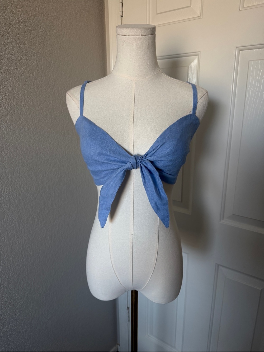 Knot-Front Blue Tie Crop Camisole